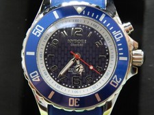  Quarzuhr mit Silikonarmband