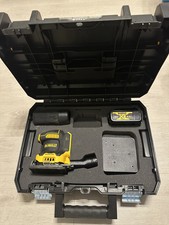 DeWalt DCW200 Akku