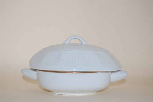 Suppentasse mit deckel - suppentasse,