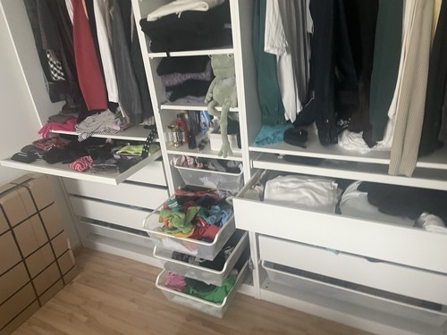 Großer kleiderschrank pax - kleiderschrank, /