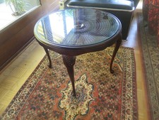 Chippendale Couchtisch mit Wiener Geflecht und Glasplatte,  1 A Zustand, Top !!!