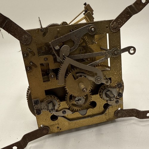 Altes uhrwerk wanduhr - uhrwerk,