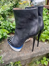 Kurt Geiger Sky Heels High Heel 15 cm Absatz  Nieten Gr. 39 schwarz Plateau 4cm