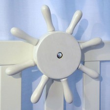 Steuerrad aus Holz für