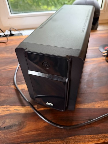 Apc back ups 2200va - back-ups, (1200w)
