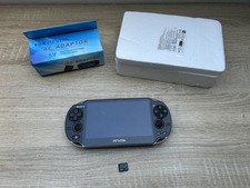 Sony PS Vita PCH-1004 mit 8GB
