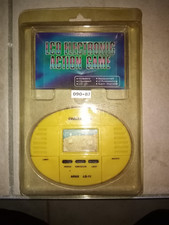 LCD Electronic Action Game Handheld Spie original verpackt