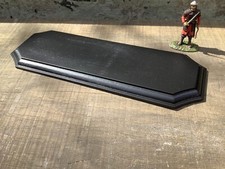 HOLZSOCKEL SCHWARZ - FÜR