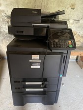 Kyocera TASKalfa 3051ci Farblaserdrucker A3/A4 Multifunktionsgerät mit Finisher