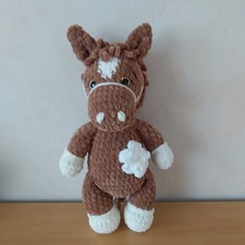 Pferd Amigurumi gehäkelt ca 29 cm, Symbol 2026 ,Sichercheitsaugen 