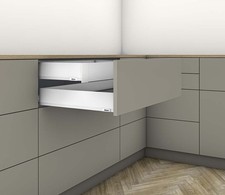 Blum Set Innenschubkasten MERIVOBOX Höhe M 91mm NL=300mm 40kg seidenweiß