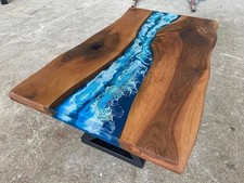 Handgefertigter blauer