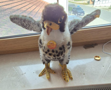 Steiff 2615/28 (neu: 505256): Falke Faky 28cm Studiotier Flügel drehbar KF