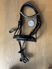 Trense „Wiesbaden“ Hans Melzer Horse Equipment Gr. Warmblut Schwarz/Silber Lack