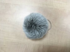 Echtfell Bommel naturgrau Puschel für Mütze , Tasche , Jacke Fellbommel