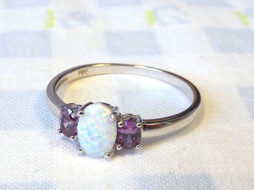 Ring mit feuer - mit,