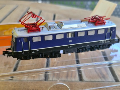 Arnold 2303 spur - 2303, elektrolok
