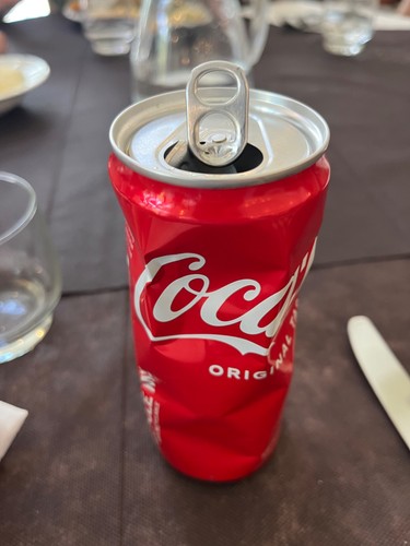 Abstrakte kunst cola dose - kunst,