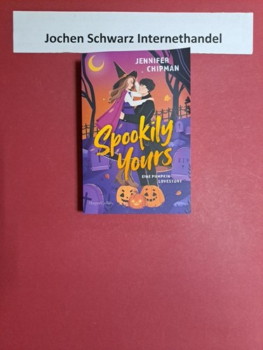 Spookily yours eine - yours:,