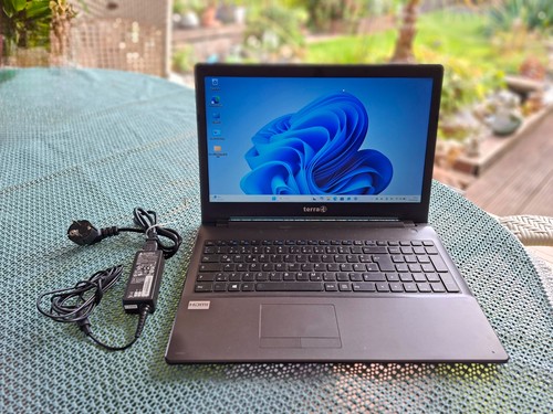 Terra mobile 1513s 6100u - i3-6100u, 4