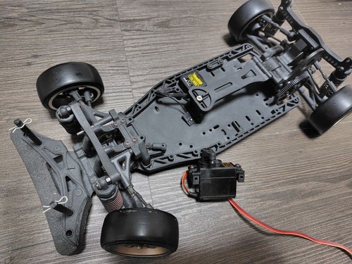 Yokomo rc drift - 1/10, car
