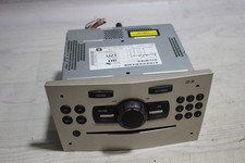 Radio Autoradio 13289917 / 497316088 CODE fehlt Opel Corsa D L08 Bj,10