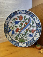 Bunter floraler Teller -