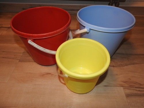 Plaste eimer aus der - eimer,
