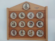 Goebel Hummel Wandregal mit 13