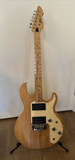 Vtg Peavey T-25 Electric