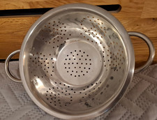 Nudelsieb - Salatsieb - Abtropfsieb mit Griffen Edelstahl gebraucht