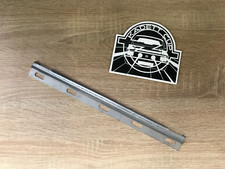 Haltelasche Befestigung