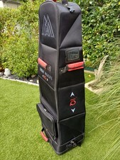 Golf Travel Cover auf Rollen -