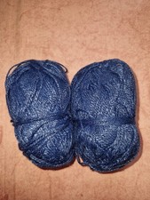 2 Doggen Wolle ohne Banderole in Marineblau ( je 100g) aus der ehemaligen DDR