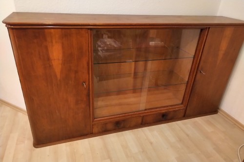 Alter schrank mit - alter,