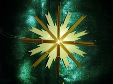 5  handgearbeitete Strohsterne