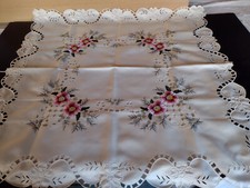 tischdecke ca 80 x 80 cm