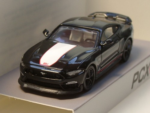 Pcx ford mustang - vi, mach