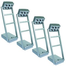 TIPP-KICK Flutlicht Set 4 Stück Flutlicht LED Licht Anlage Masten beweglich