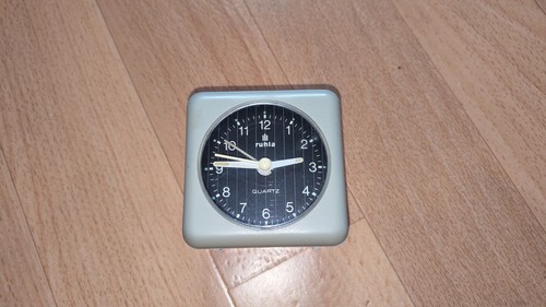 Quarzwecker wecker von - -,