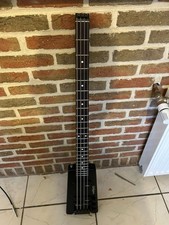 Washburn Vintage Headless Bass