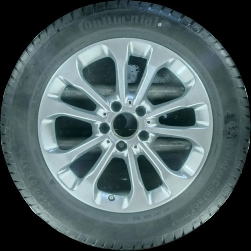 Gla w156 215 r17 - 215/60,