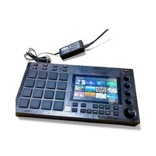 Akai Professional MPC Live