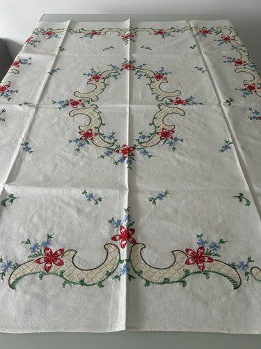 Alte bestickte tischdecke - alte,