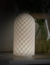 Stylische Tischlampe, Beleuchtet, Dimmbar, Recycelt, Romantisch