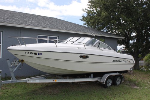 2001 stingray 220cs v8 - stingray,