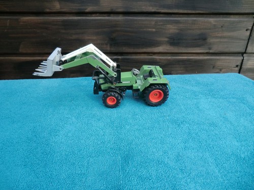 Siku farmer 2344 fendt 308 - siku,