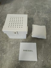Diesel Uhren Box In Weiß 