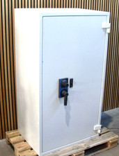 Tresor Format Topas VdS 2 Zahlenschloß + S Wertschutzschrank Safe Grad II 675 kg