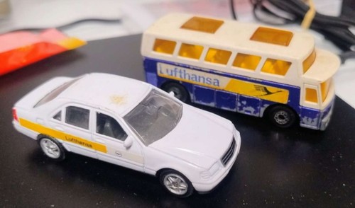 Lufthansa bus and hon - hon, car